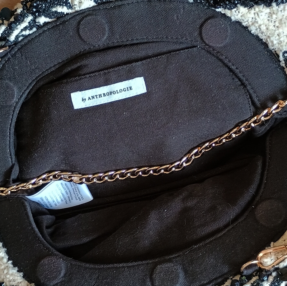 Anthropologie Black And Cream White Beaded Clutch Magnet Closure With Gold Chain - Picture 7 of 7